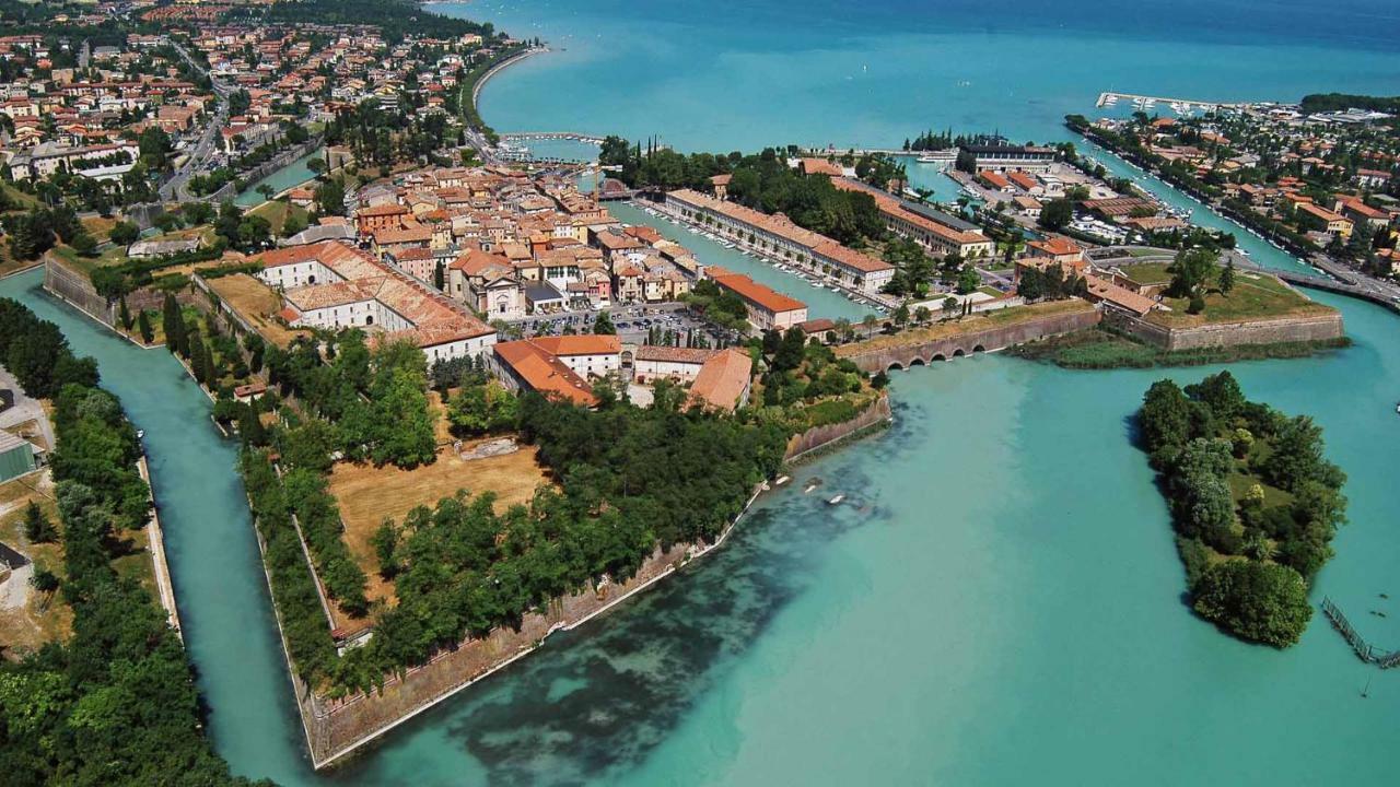 Peschiera - Zona Ospedale Pederzoli Apartment Peschiera del Garda